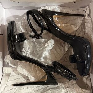 Aldo Glossy Black Heels